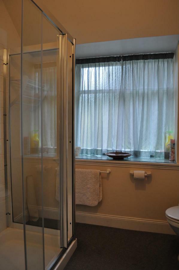 Auchmore Apartments Килин Екстериор снимка